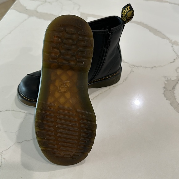 Dr Martens junior 1460 SOFTY T leather lace boot - Picture 2 of 7